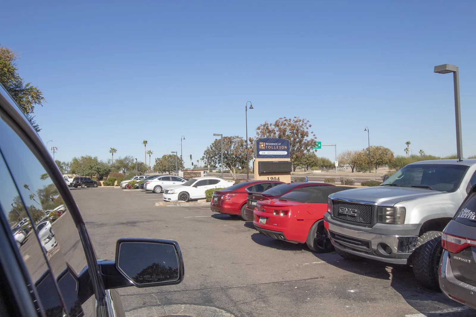 Residence at Tolleson — Den